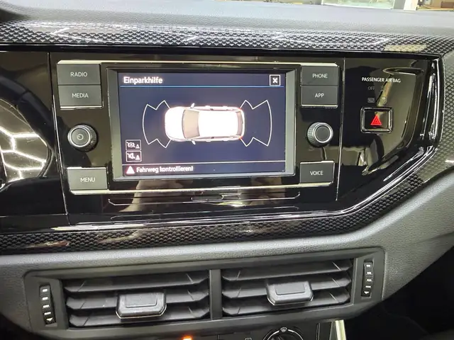 Volkswagen Polo view 13