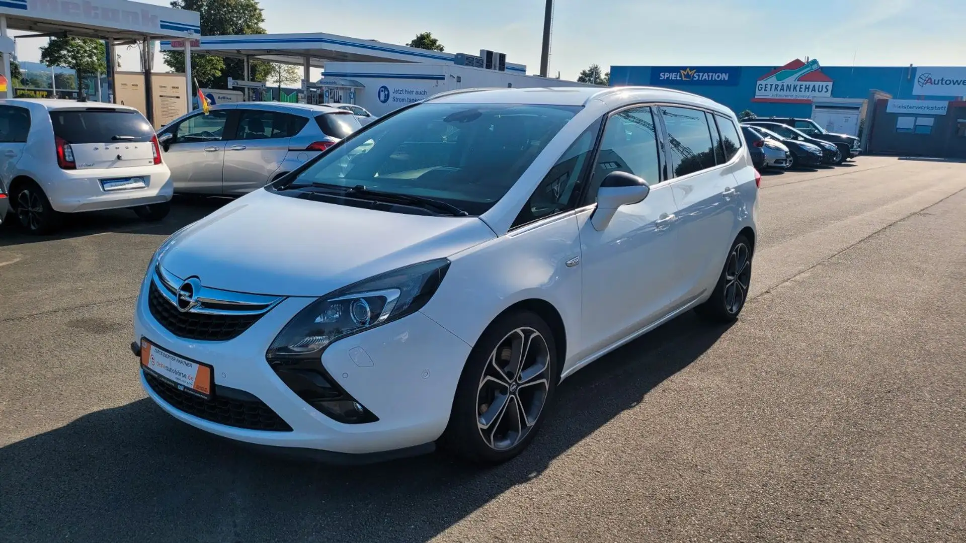 Opel Zafira C Tourer Innovation Scheckheft/AHK/Navi Weiß - 1