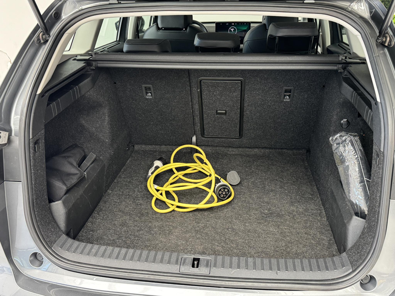 Skoda Enyaq iV 60 | Navigatie | Panoramadak | Camera | Stoelve — photo 9