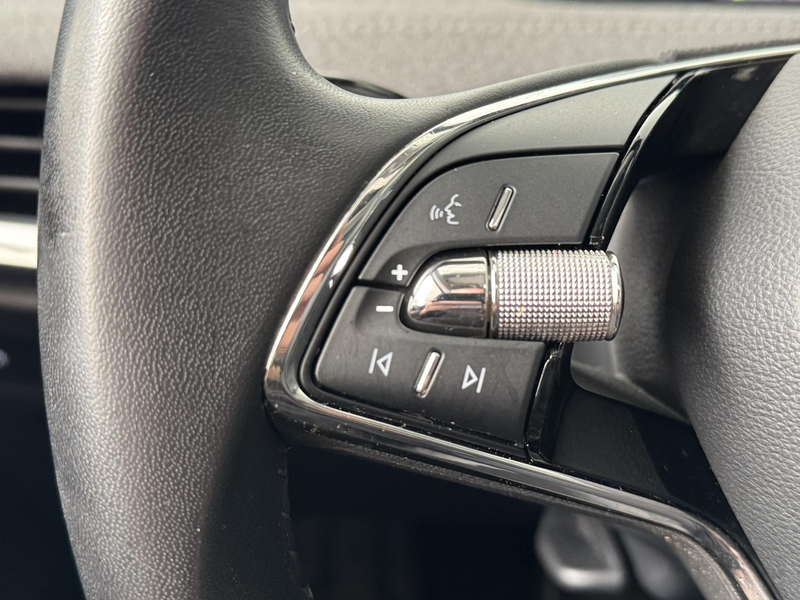 Skoda Enyaq iV 60 | Navigatie | Panoramadak | Camera | Stoelve — photo 14
