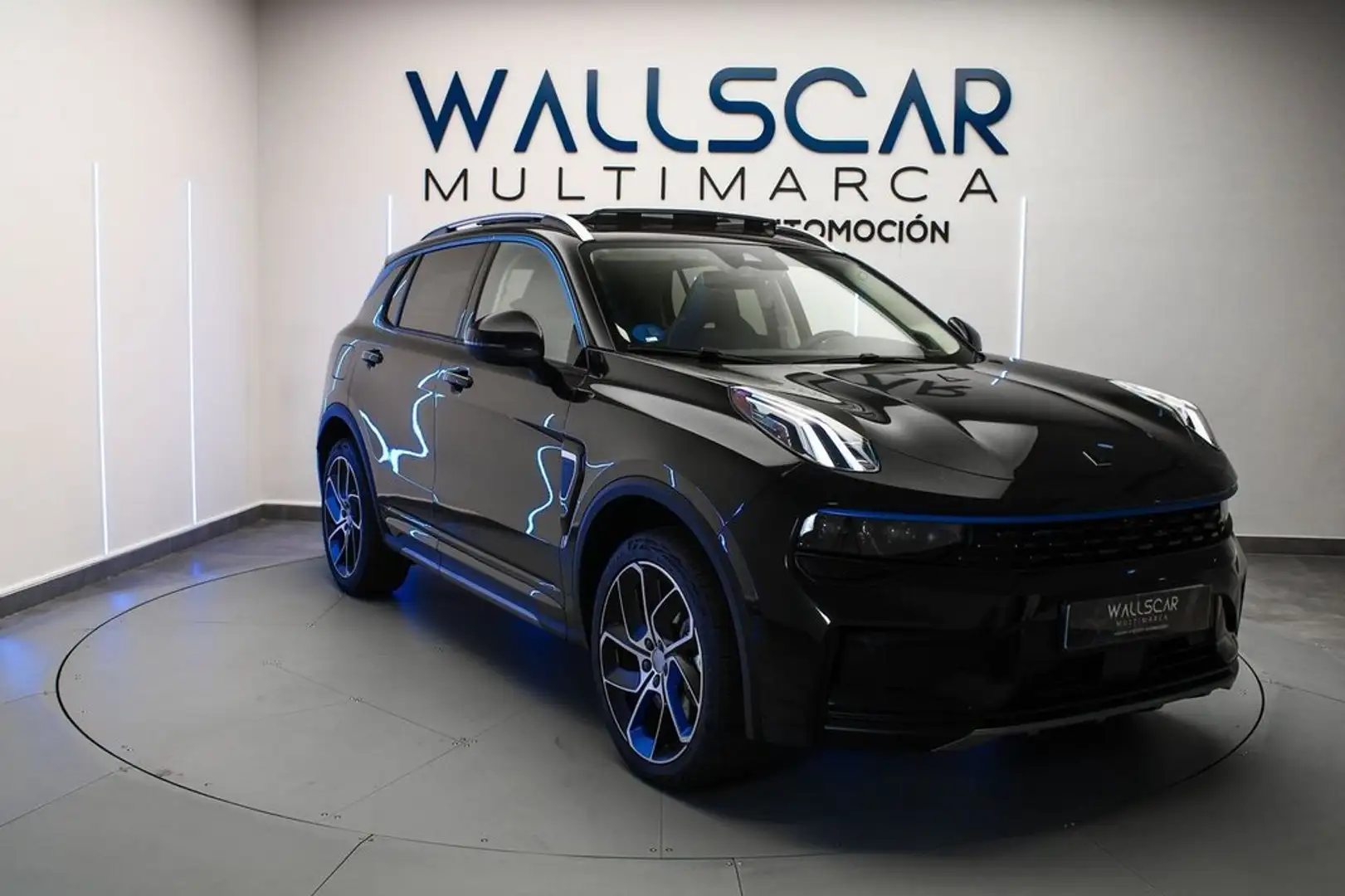 Lynk & Co 01 1.5 PHEV 6.6kW Zwart - 2