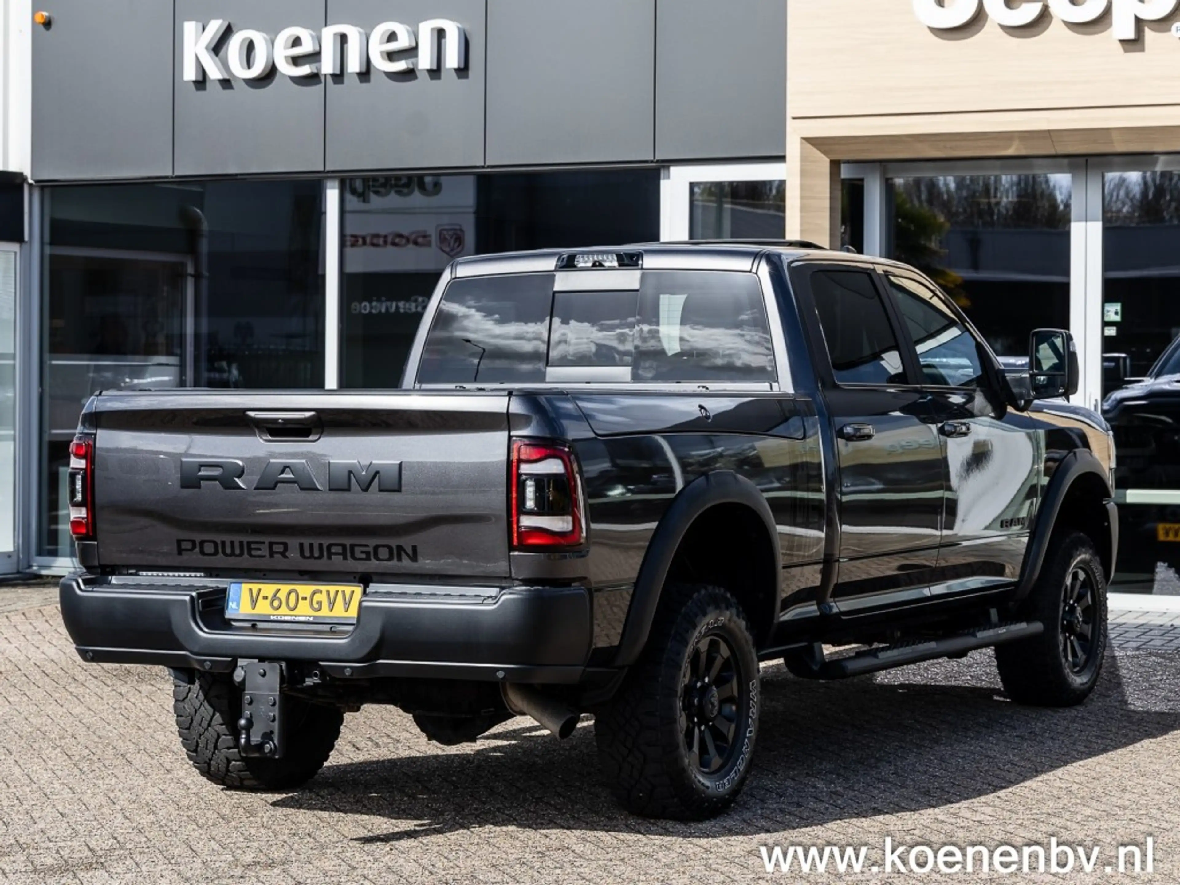 Dodge RAM Powerwagon 2500 6.4 V8 Hemi Heavy Duty /Lier/ Ramb — photo 8