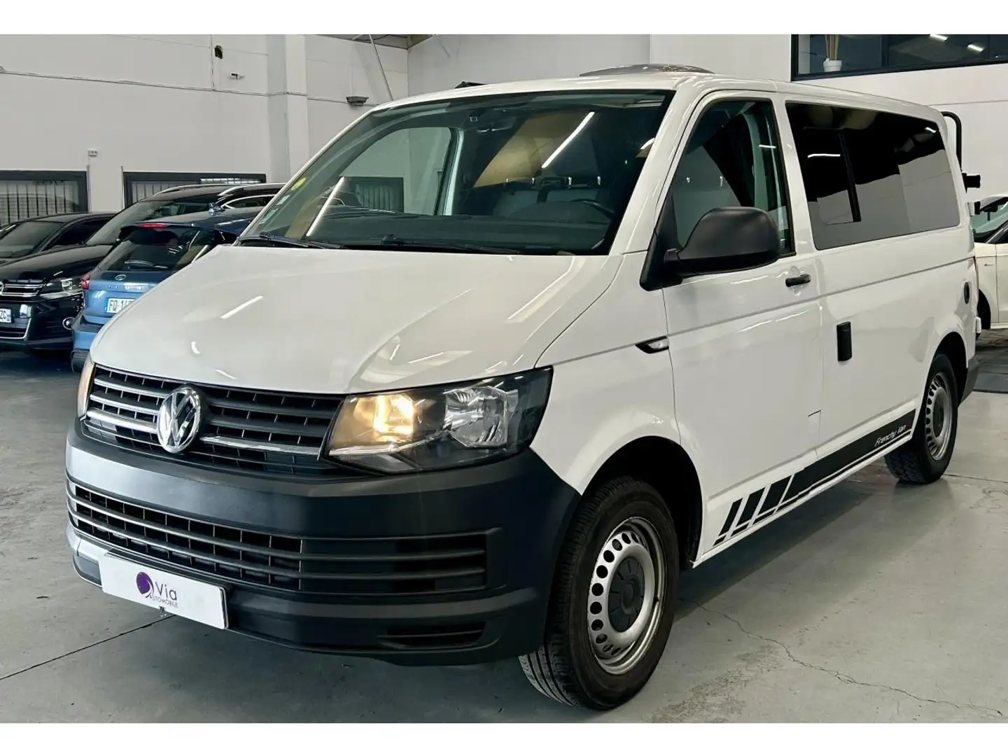 Volkswagen Transporter 2.0 TDI 102 T6 / ÉQUIPÉ VASP / GPS Белый - 1