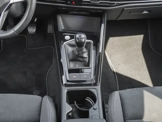 Volkswagen Golf view 14