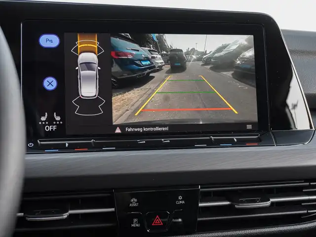 Volkswagen Golf view 13