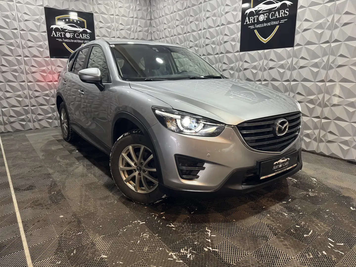 Mazda CX-5 2.2 Turbodiesel AWD/LED/AHK/Ab 191 Euro im Monat Grau - 1