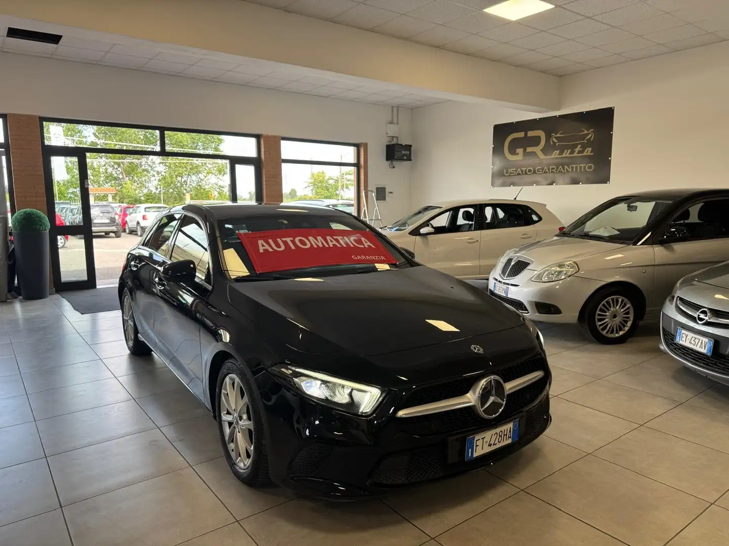 Mercedes-Benz A 180 A 180 d Sport automatic 2018 Noir - 1