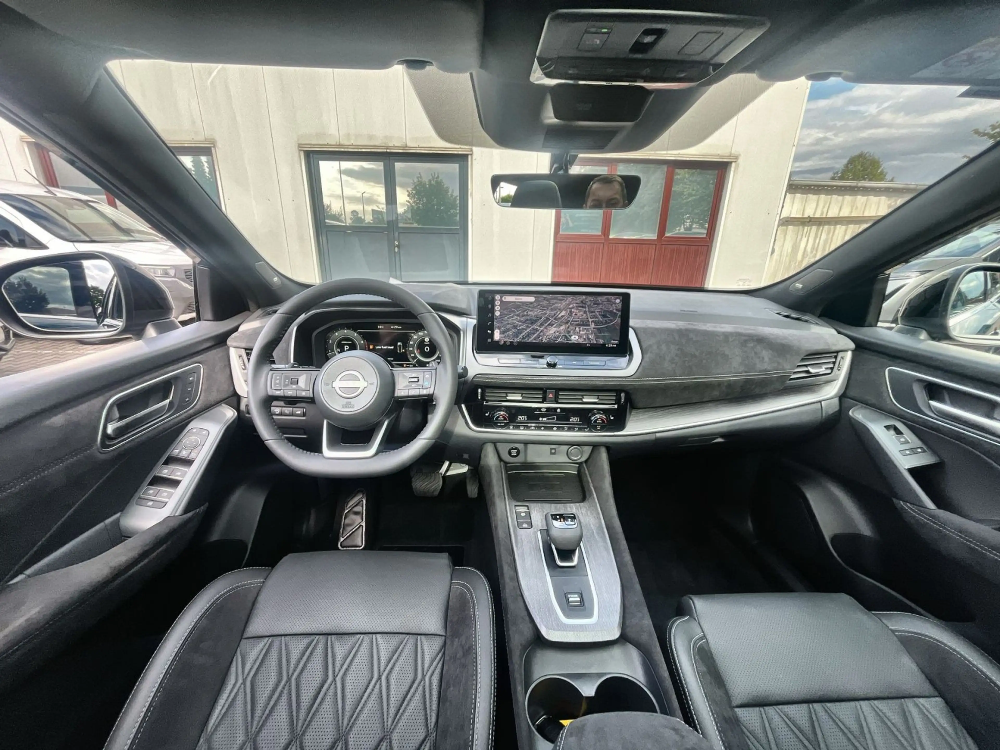 Nissan Qashqai 1.3 DIG-T MHEV Tekna Premium Paket — photo 10