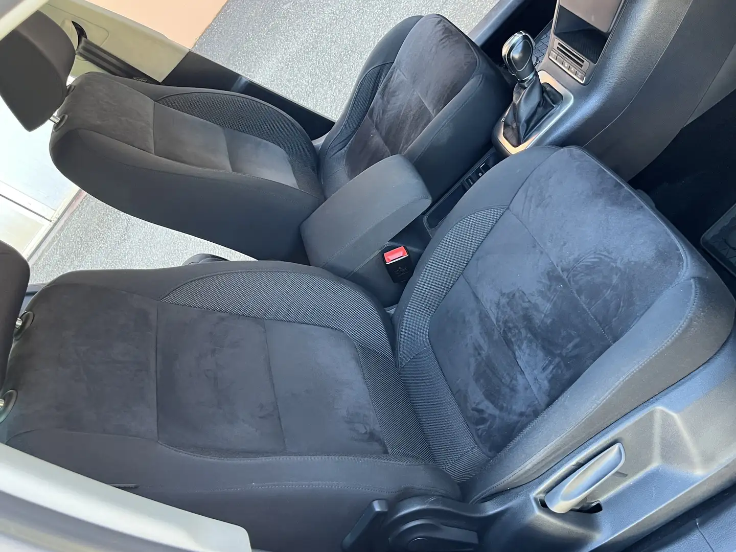 Volkswagen Tiguan 2.0 tdi Track&Style 4motion 140cv dsg - 1