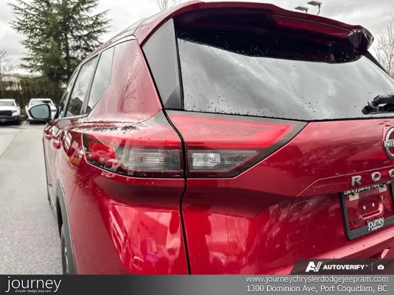 Nissan Rogue снимка Nissan Rogue