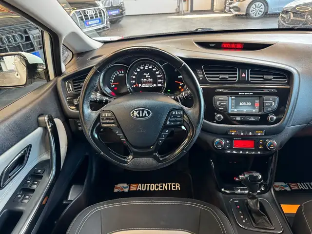 Kia Ceed view 7
