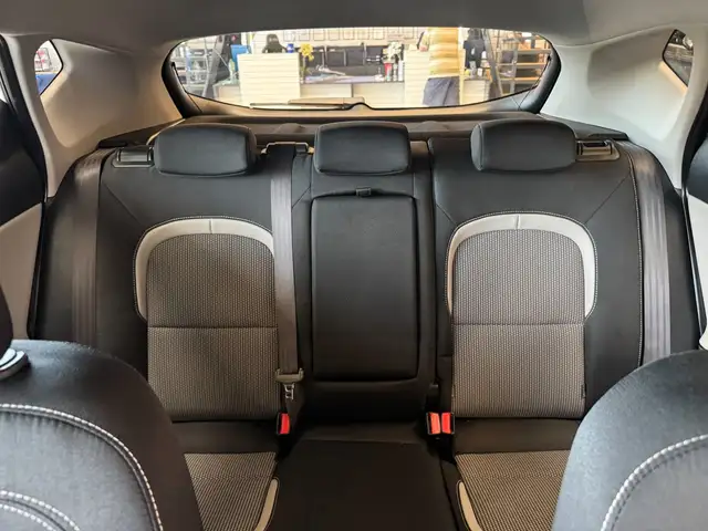 Kia Ceed view 11