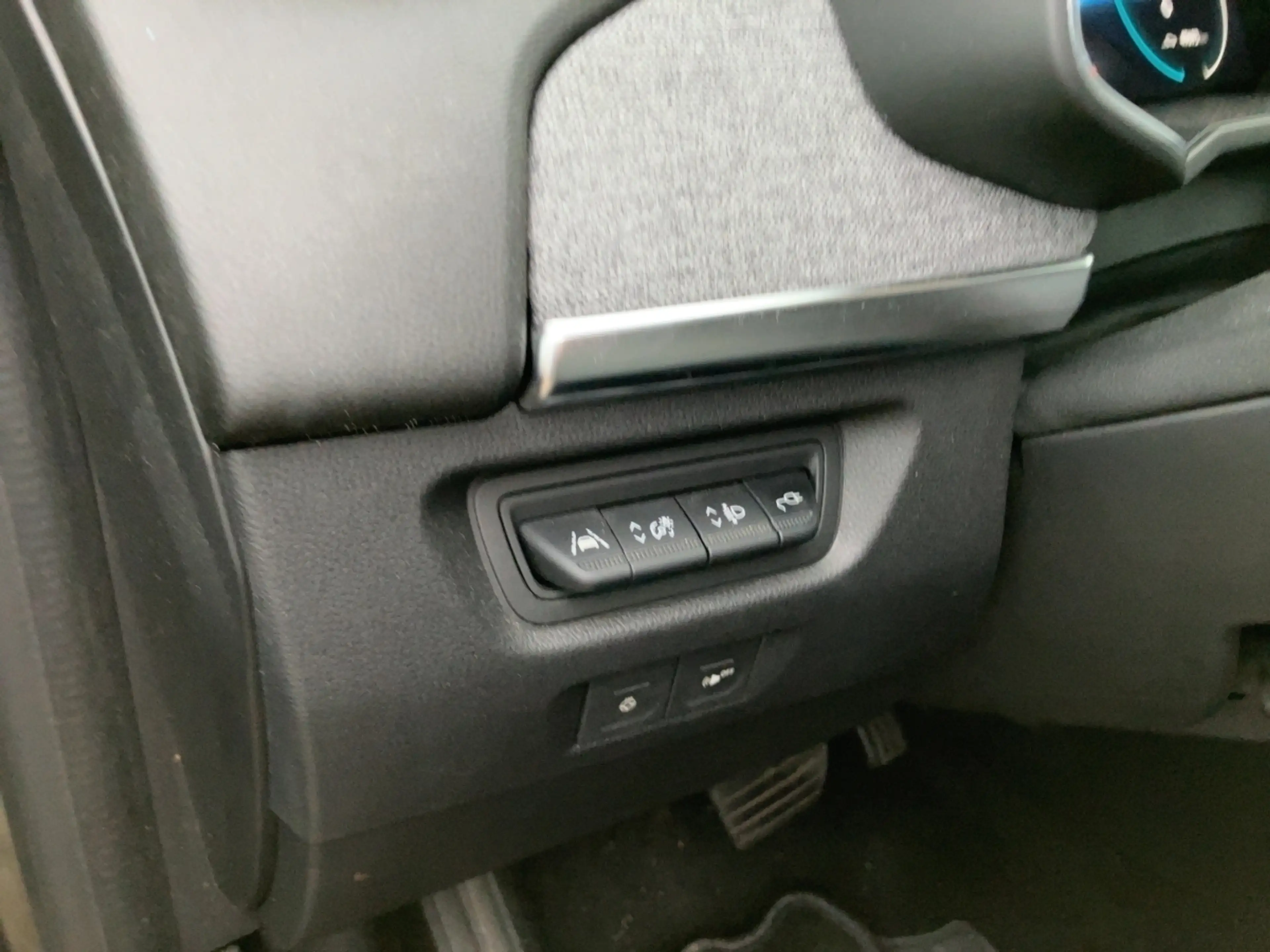 Renault ZOE Intens 52 kWh R135 ZE50 — photo 13