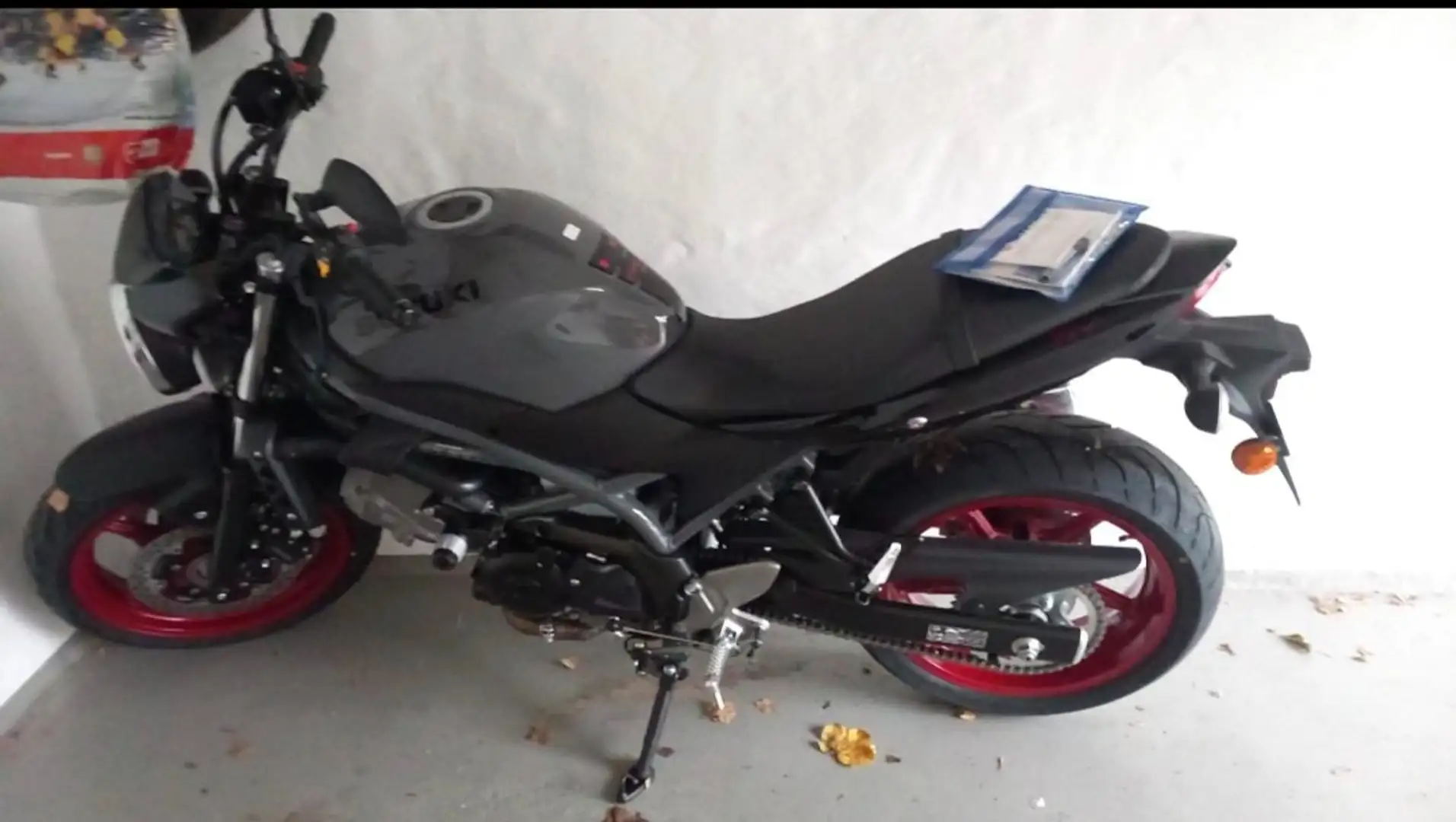 Suzuki SV 650 Gri - 1