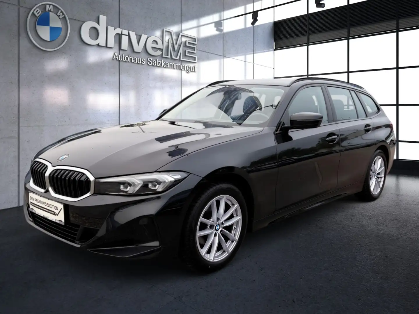 BMW 318 i Touring LED ACC SHZ AUT Facelift KlimaA LM Schwarz - 2