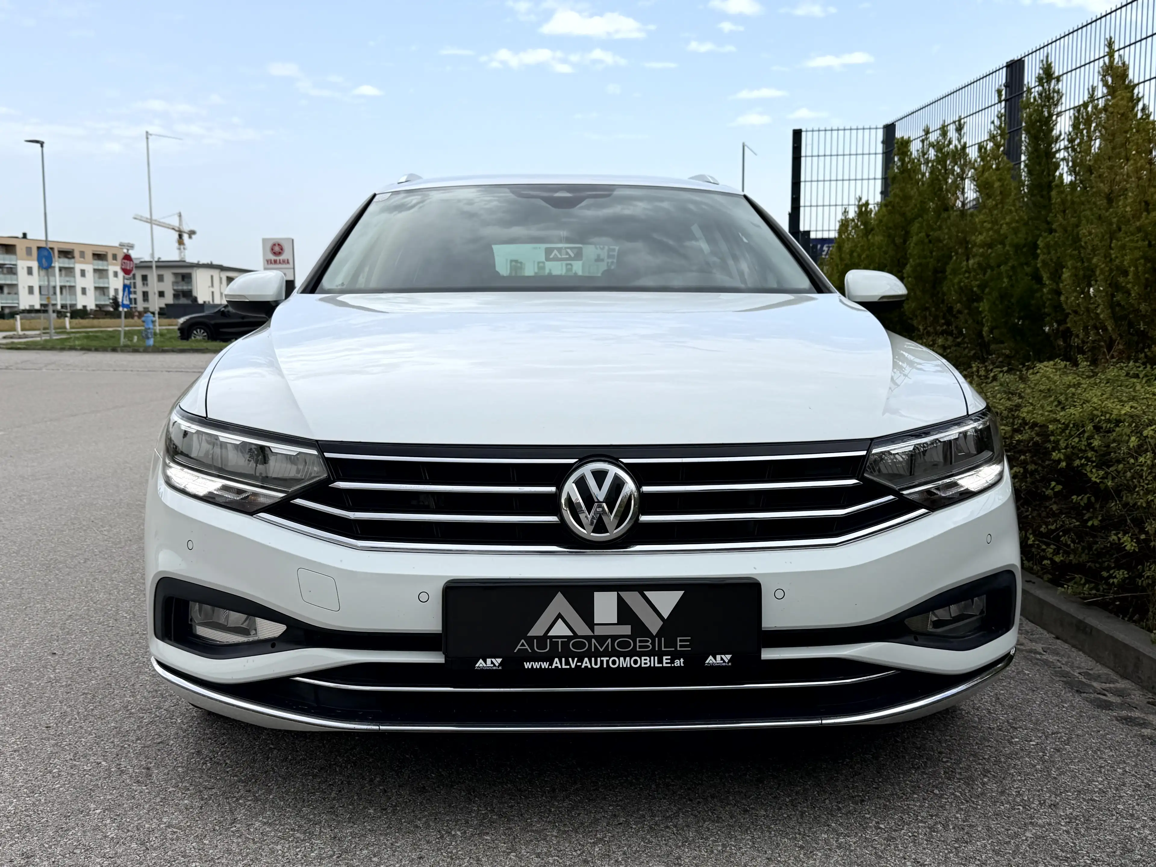 Volkswagen Passat Variant Elegance 2,0 TDI DSG Virtual|Alcantara|LED — photo 4