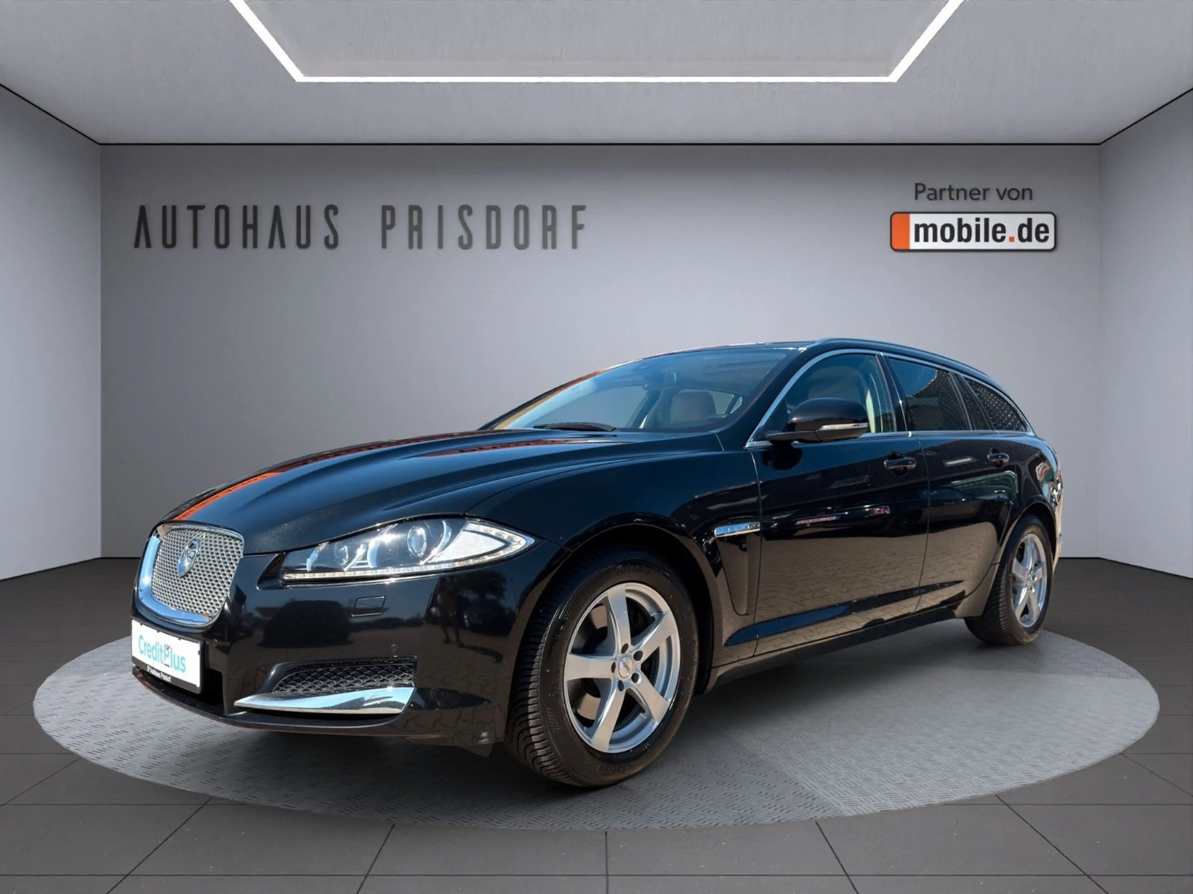 Jaguar XF Sportbrake 2.2 Diesel Bi-Xenon/Pano/Leder