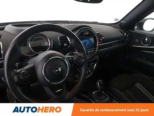 Mini Clubman view 11
