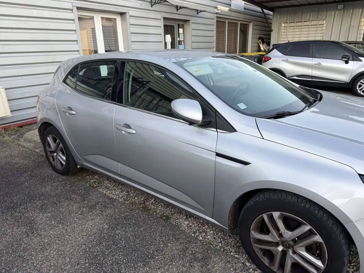 Renault Megane 1.5 Blue dCi 115ch Business EDC Gris - 2