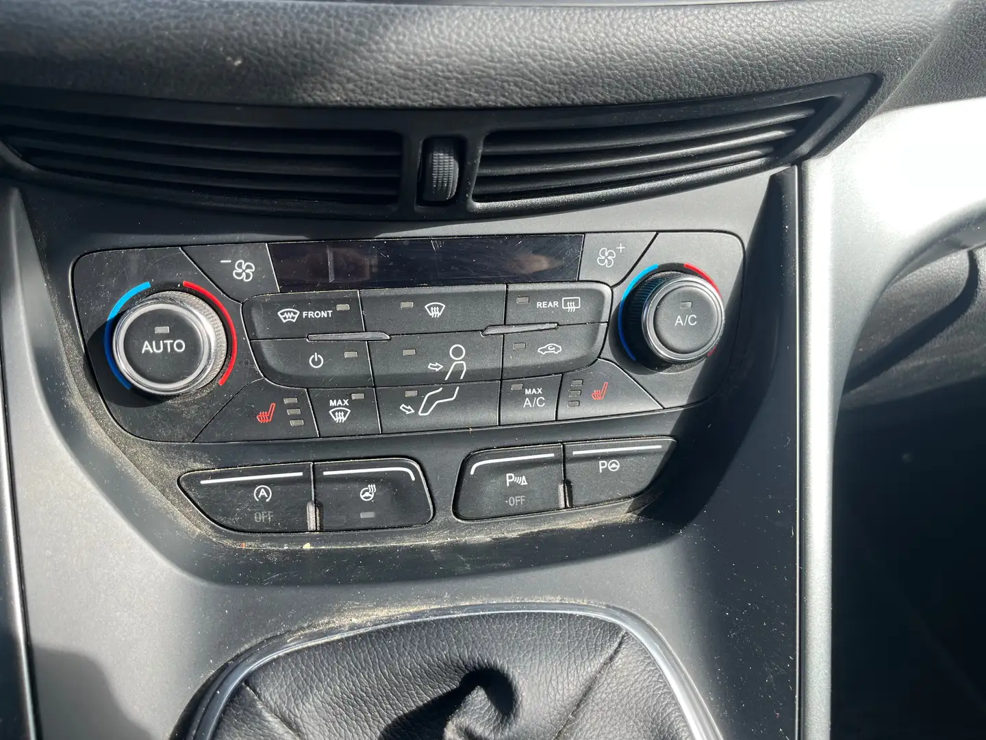 Ford Kuga Kuga 1.5 EcoBoost 2x4Cool Schwarz - 2