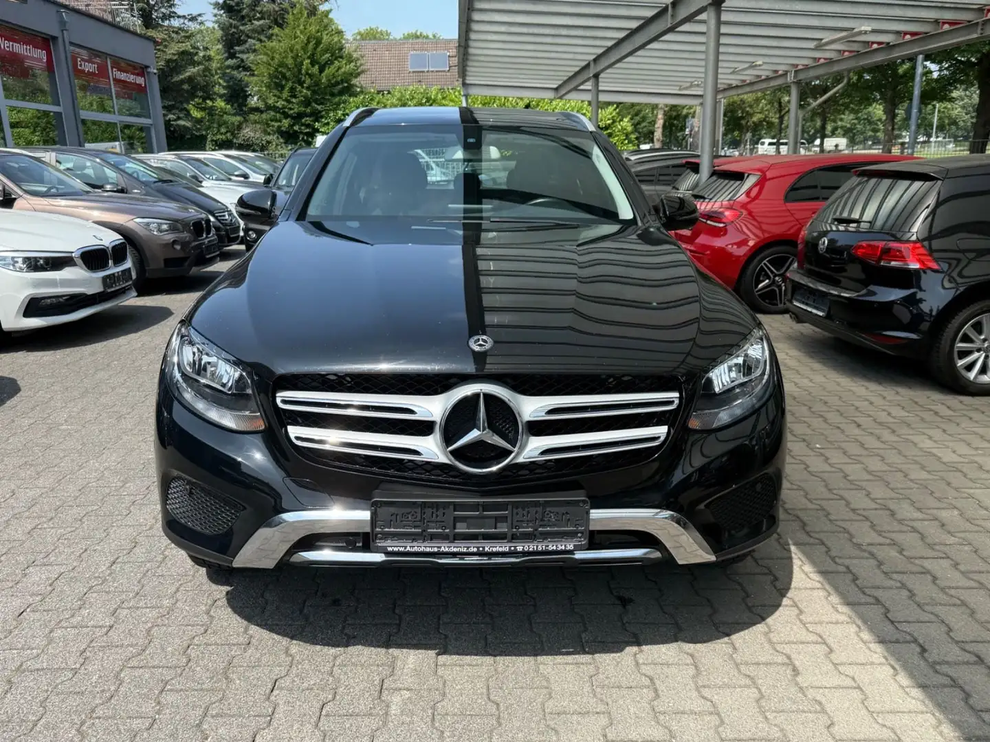 Mercedes-Benz GLC 220 d 4Matic|NAVI|PANO|RKAM| Schwarz - 2
