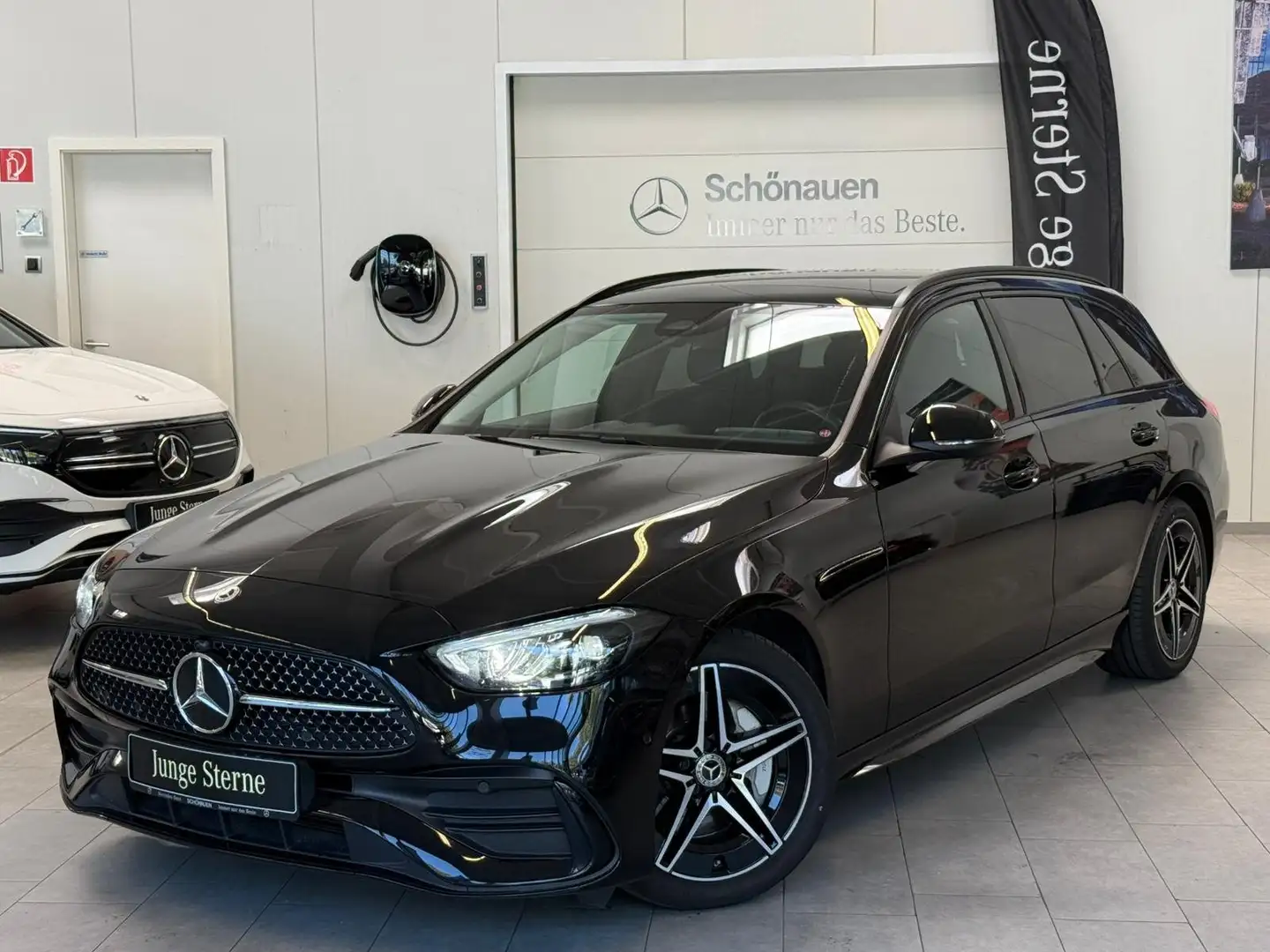 Mercedes-Benz C 220 d T AMG PANO+NIGHT+AHK+KAMERA+TOTW+LED+DAB Schwarz - 1