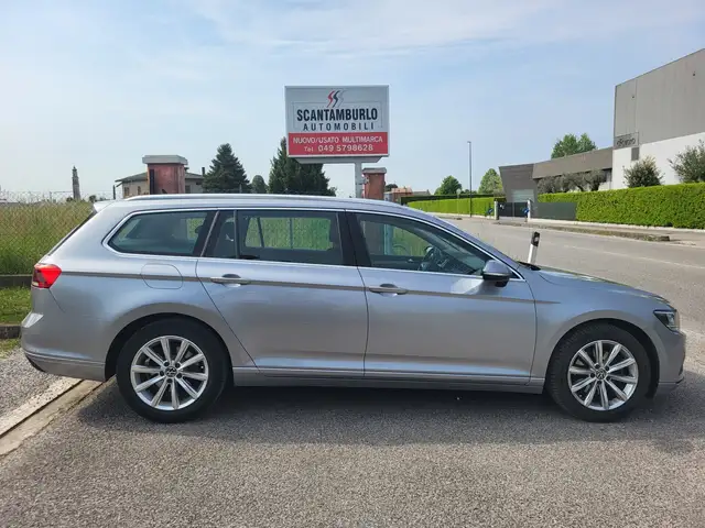 Volkswagen Passat Passat Variant 2.0 TDI SCR EVO Executive