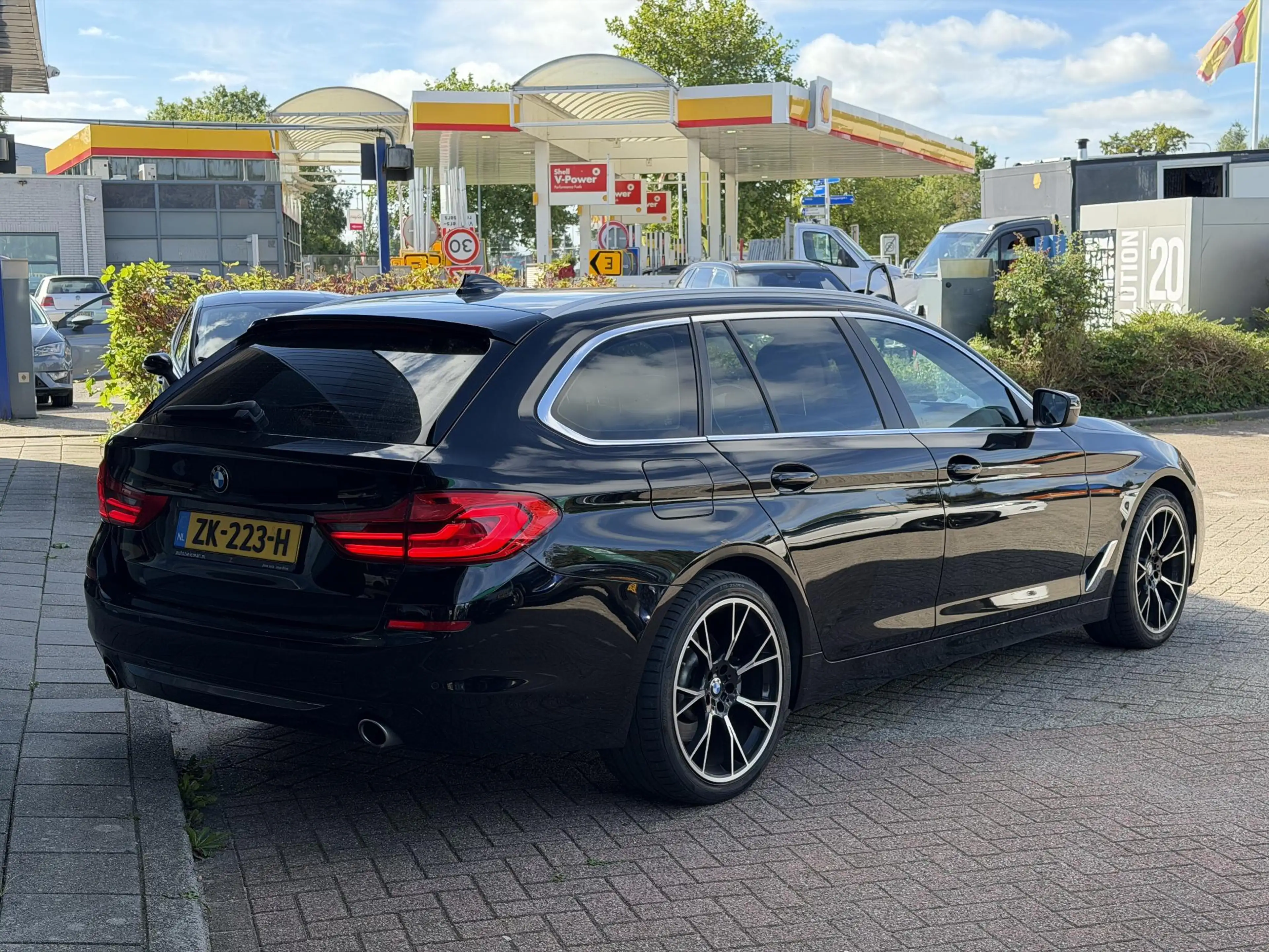 BMW 518 5-serie Touring 518d High Executive Edition LED | — photo 5