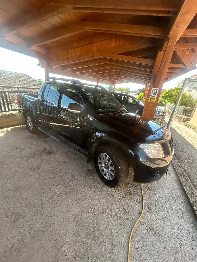 Nissan Navara 3,0 V6 4x4 Fekete - 1