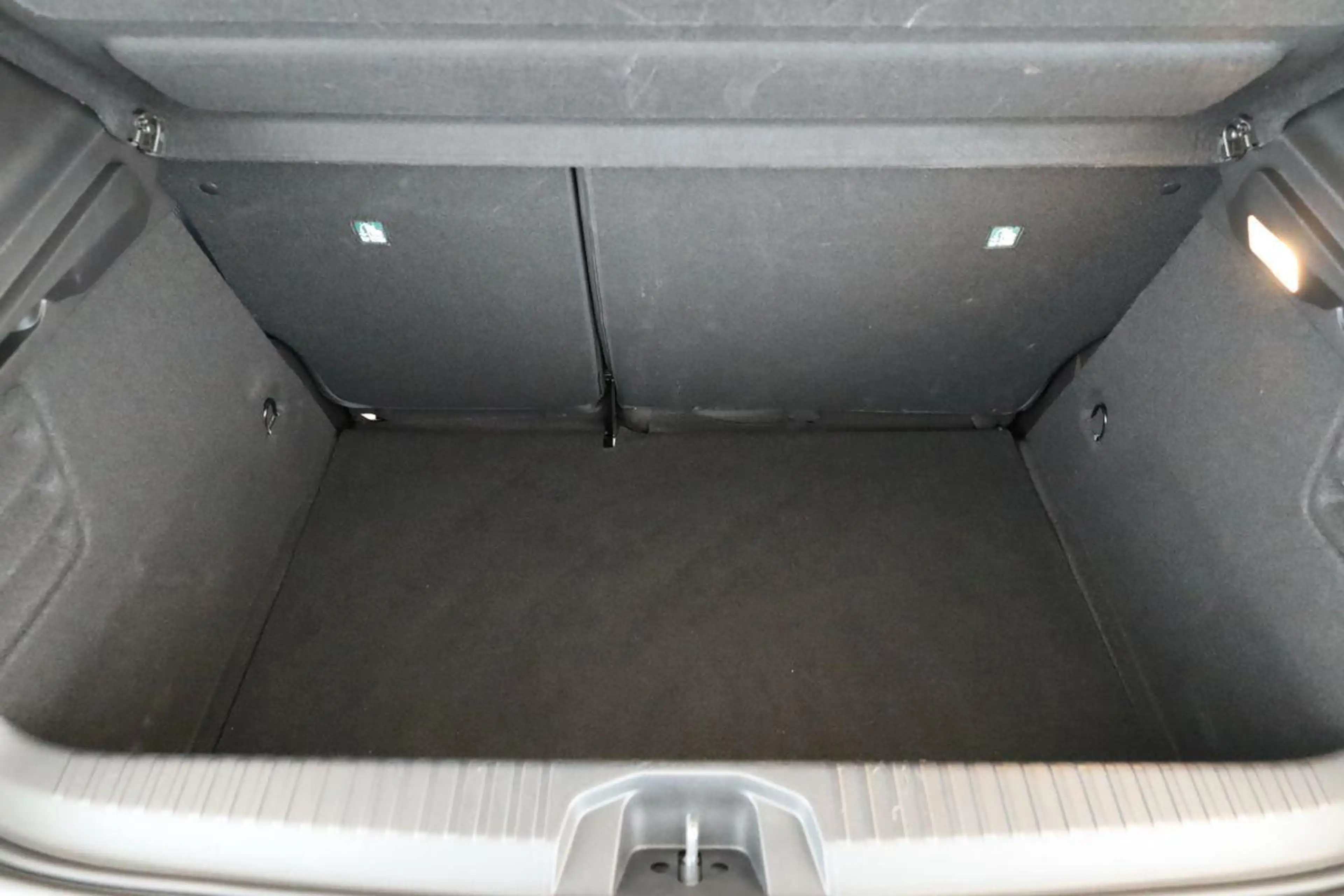 Renault Clio TCe 90 Techno LED Navi App SHZ Keyless PDC — photo 10