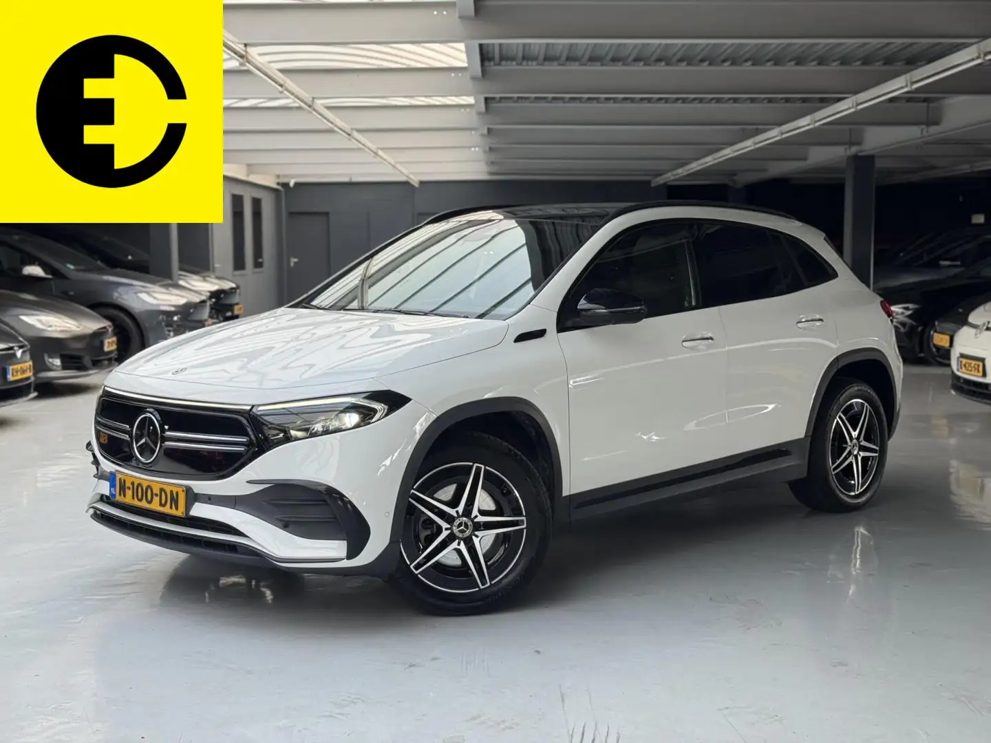 Mercedes-Benz EQA 250 | AMG-Pakket | 67 kWh | SOH 96,9% | Pano Blanc - 1
