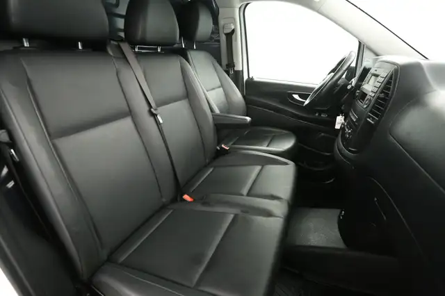 Mercedes-Benz Vito view 10