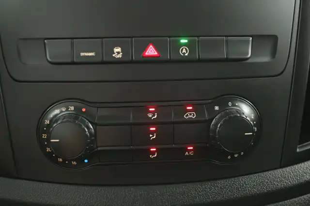Mercedes-Benz Vito view 12