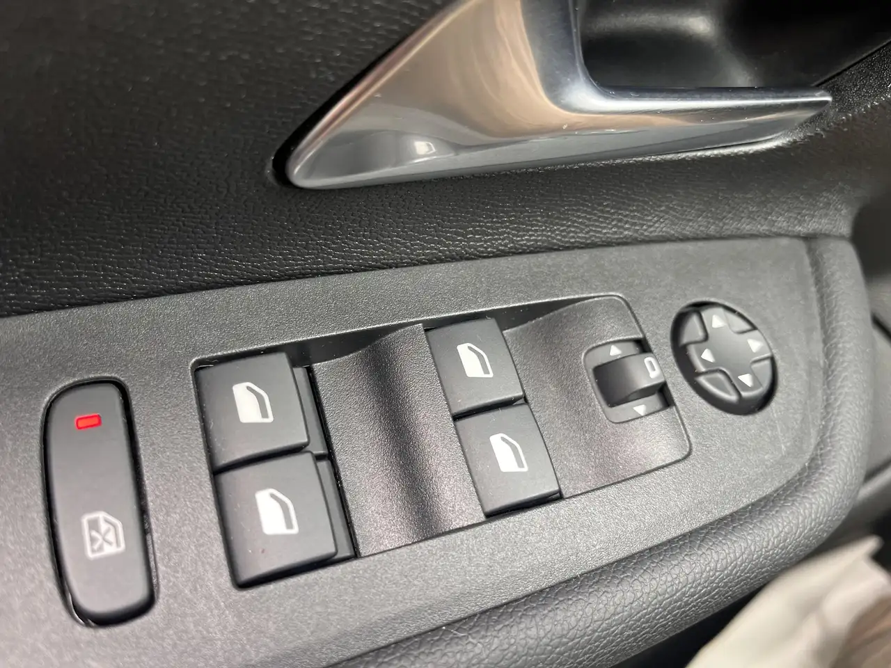 Opel Mokka 1.2 Turbo 96kW S/S Auto Edition, миниатюра 16