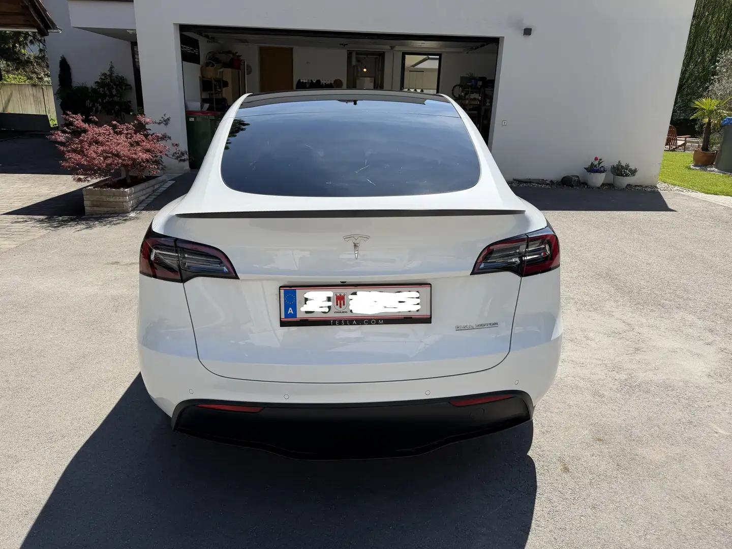 Tesla Model Y Model Y AWD 79kWh Performance Performance Weiß - 2