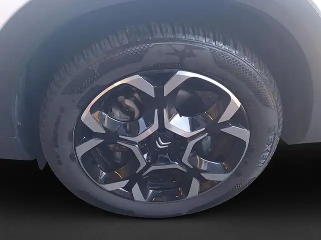 Citroen C5 Aircross view 9