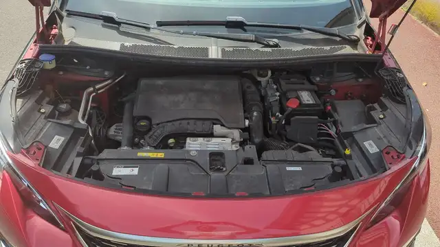 Peugeot 3008 view 15