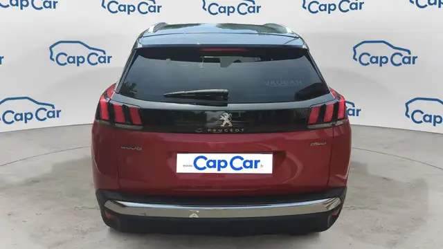 Peugeot 3008 view 3