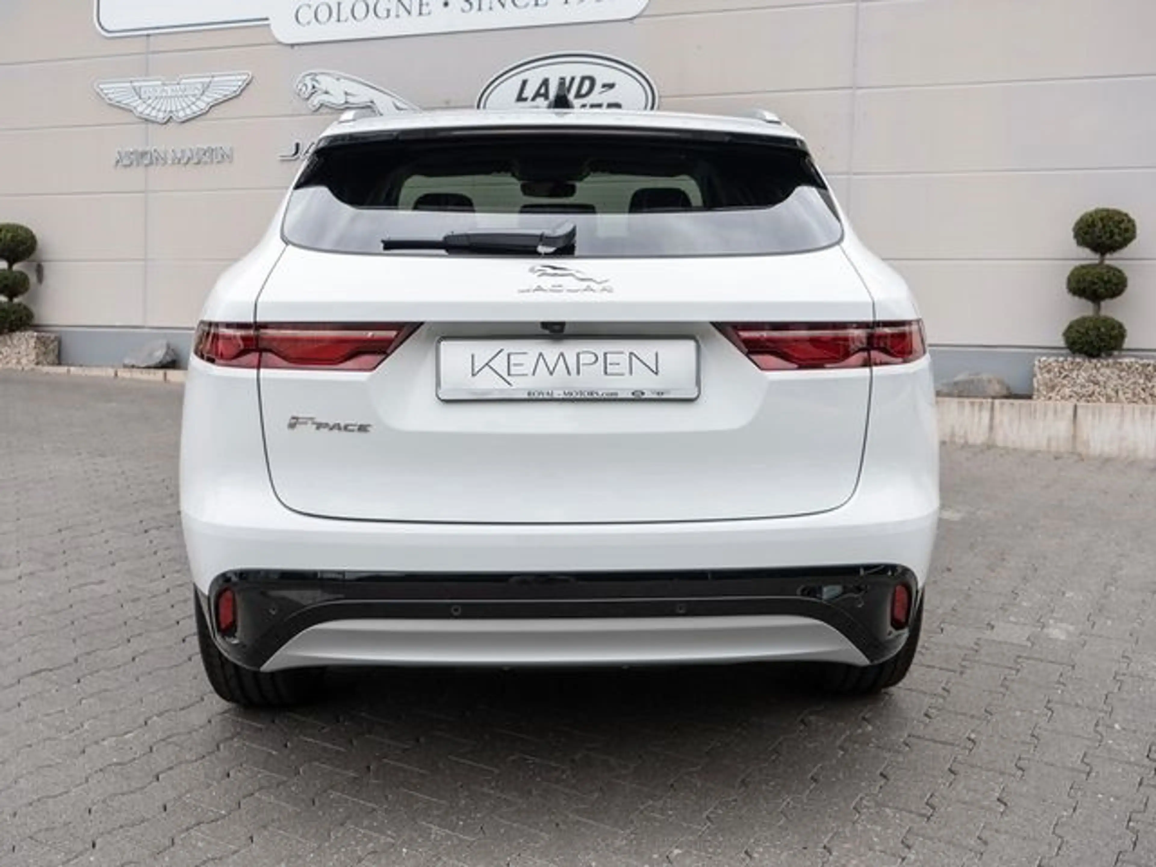 Jaguar F-Pace P250 SE AWD (Meridian) Memorypaket — photo 5
