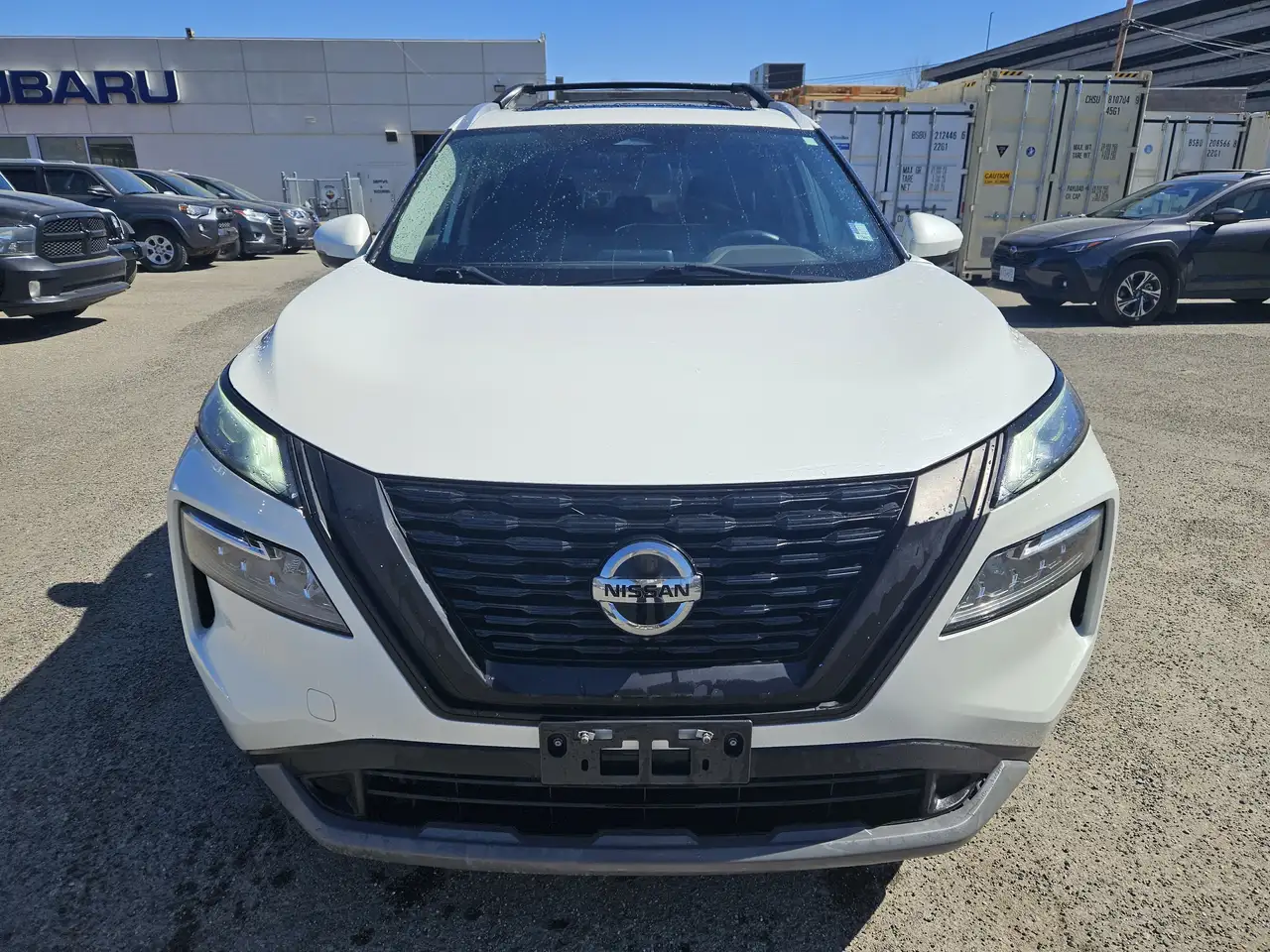 Nissan Rogue снимка Nissan Rogue