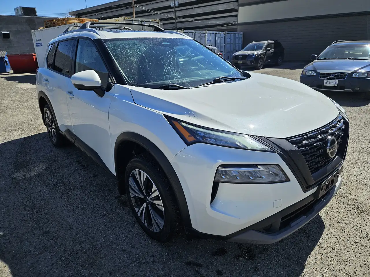Nissan Rogue снимка Nissan Rogue