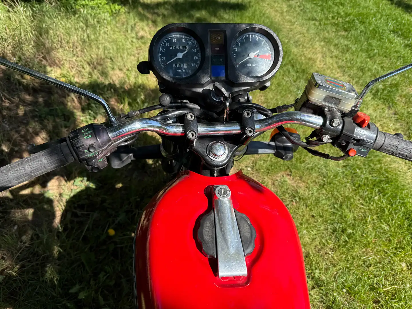 Honda CB 400 N Red - 1