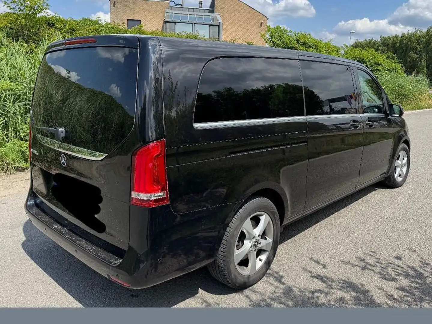 Mercedes-Benz V 300 V 300 d extralang 9G-TRONIC Avantgarde Noir - 2