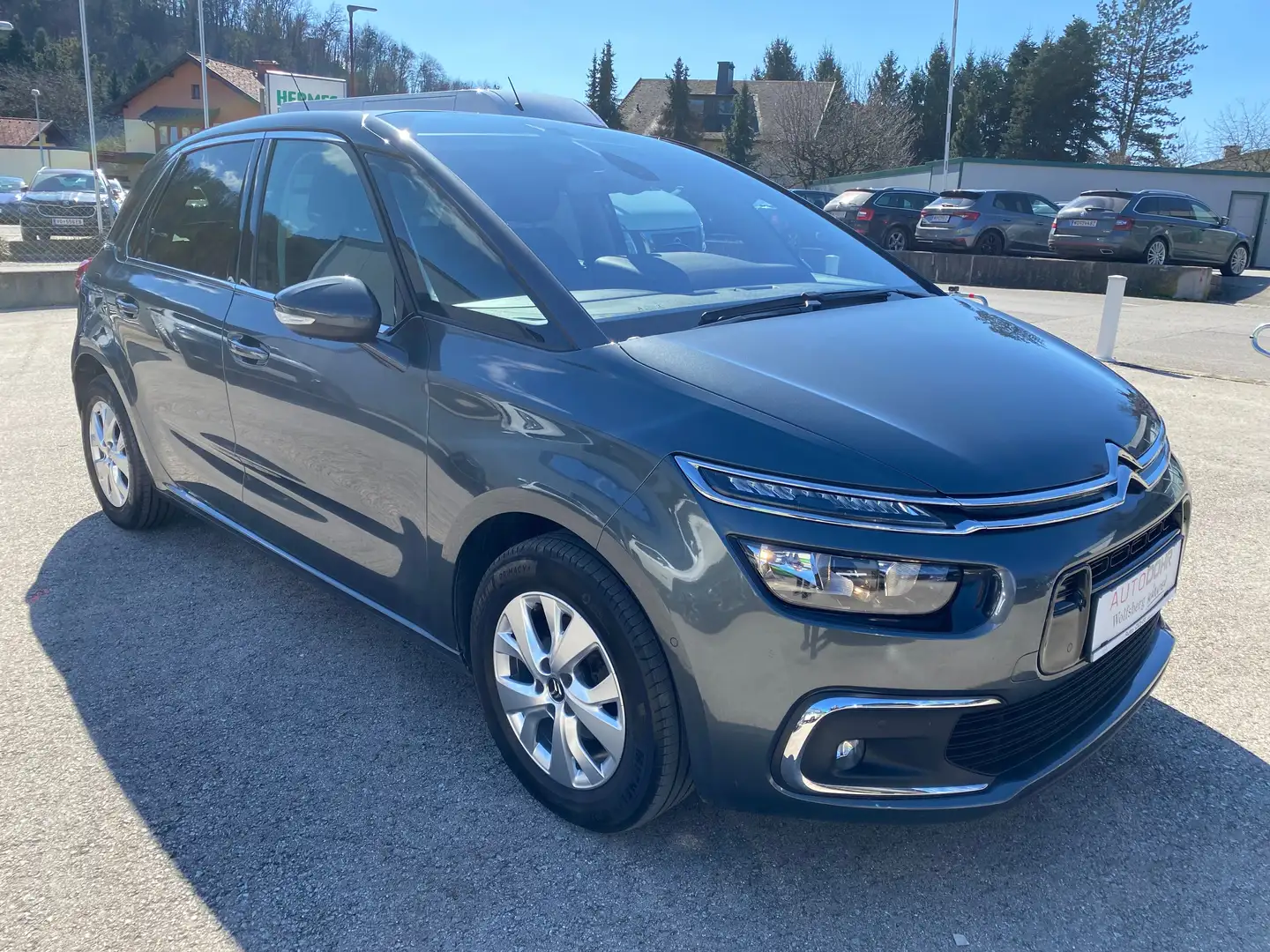 Citroen C4 Picasso BlueHDi Gris - 1