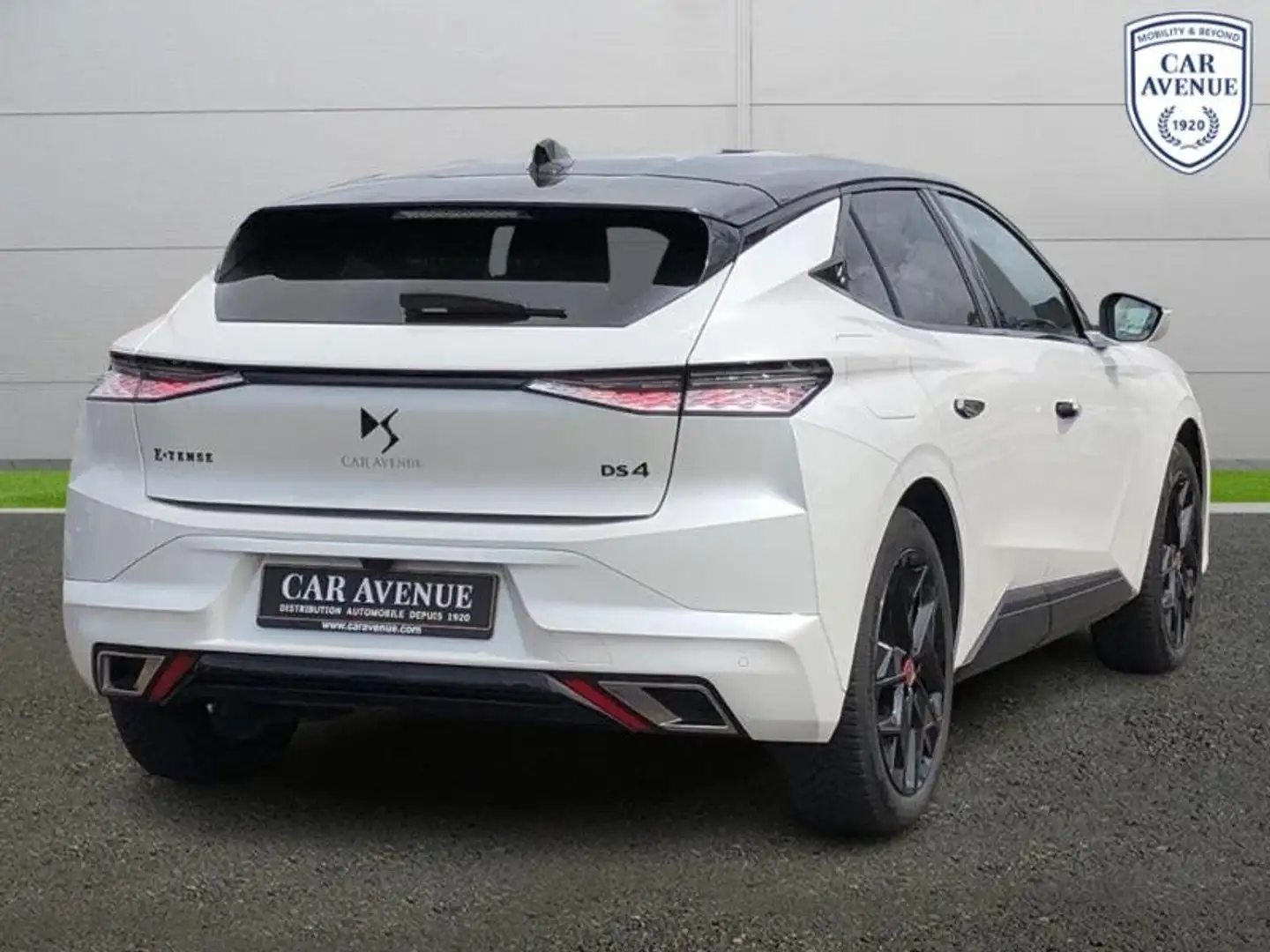 DS Automobiles DS 4 E-TENSE 225ch Performance Line + - 2