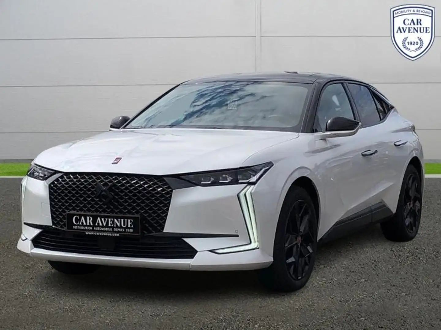 DS Automobiles DS 4 E-TENSE 225ch Performance Line + - 1