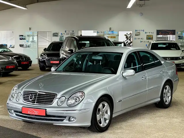 Mercedes-Benz E 200 Lim. Kompressor ATG *STHZ*SHZ*NAV*TEM*PDC*