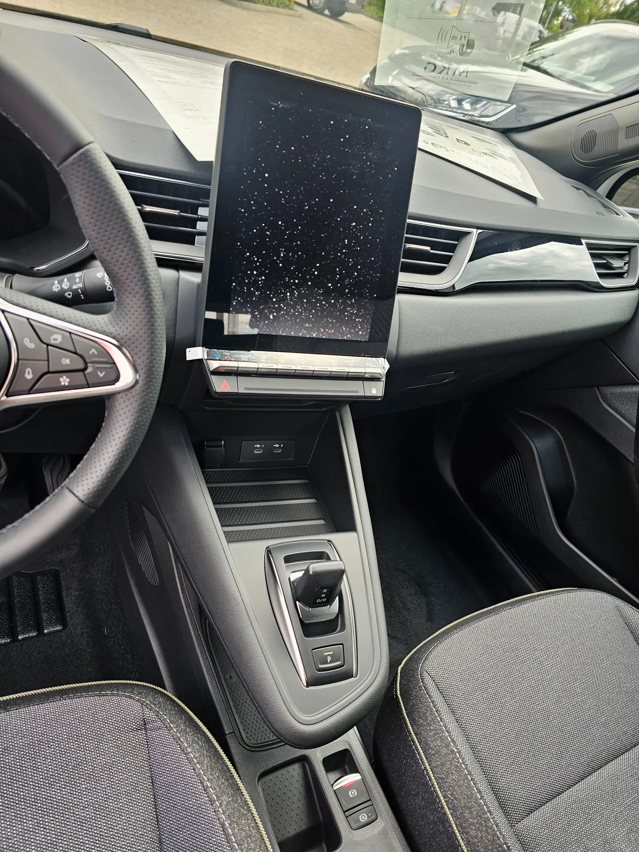 Mitsubishi Grandis Intro Edition — photo 10