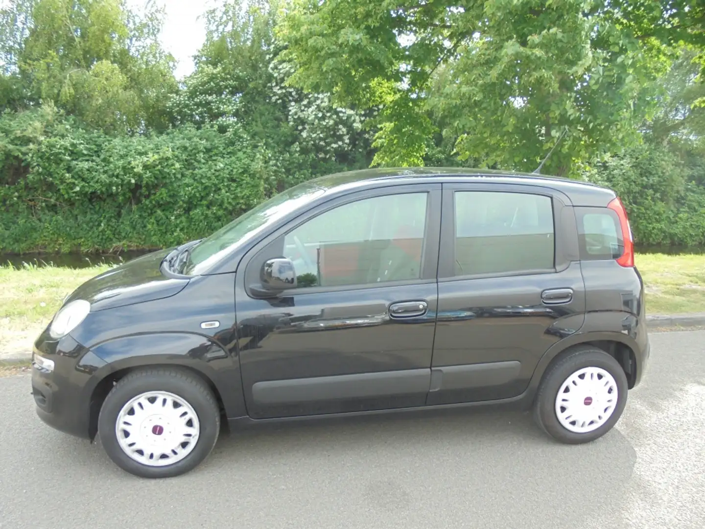 Fiat Panda 0.9 TwinAir Ed. Cool Negro - 2