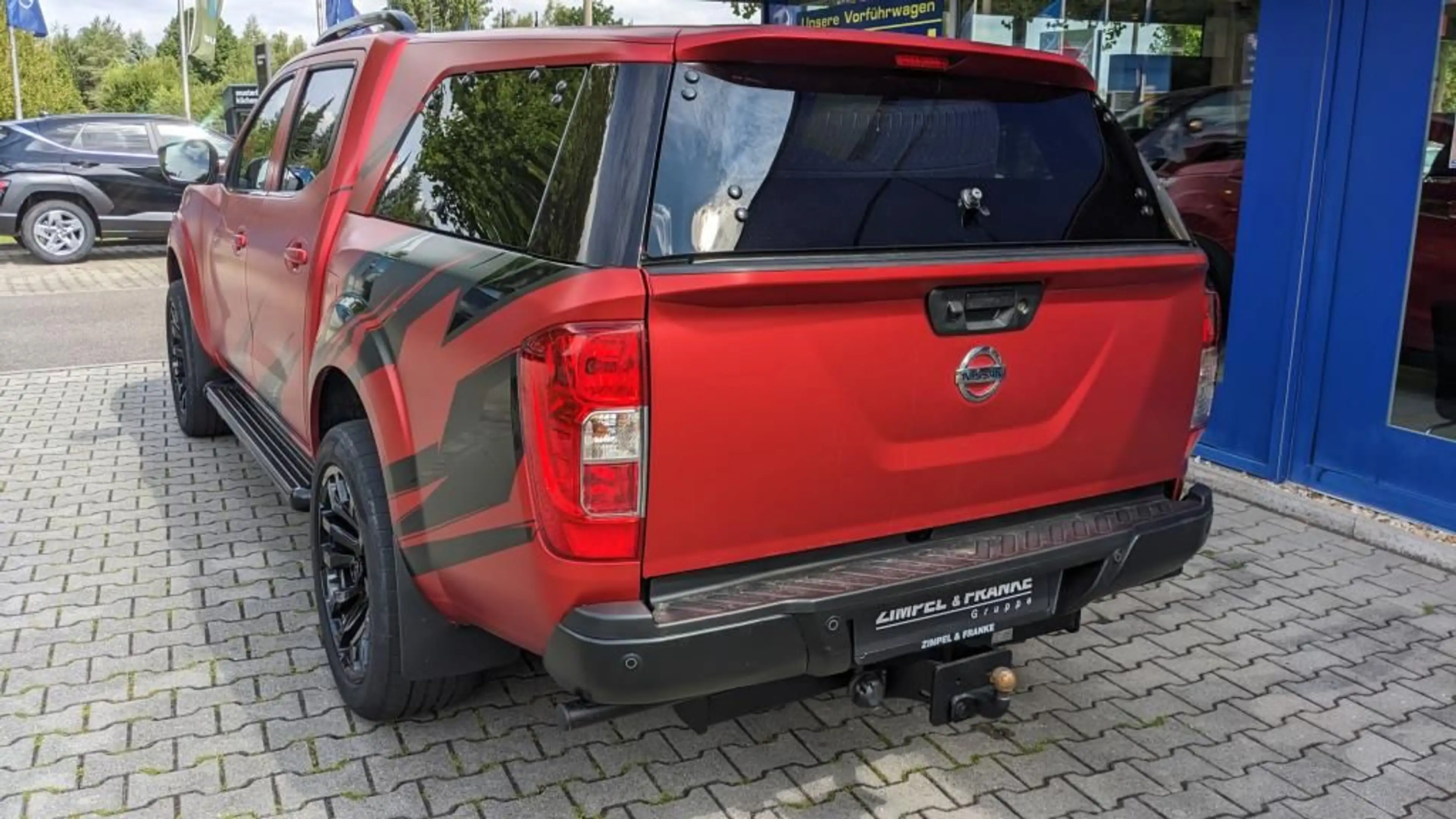 Nissan Navara Pick-up Allrad AHZV Navi DAB+ LED — photo 6